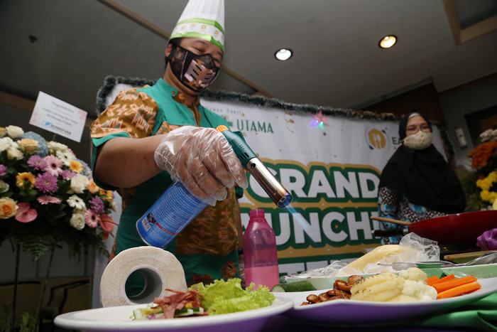Grand Lauching Eatfit Catering Diet Sehat di RS Husada Utama Surabaya, Jawa Timur, Jumat (21/5/2021).