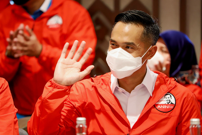 Anindya Bakrie mendaftar diri menjadi Calon Ketua Umum Kamar Dagang dan Industri (Kadin) Indonesia di Jakarta, Senin (24/5/2021).