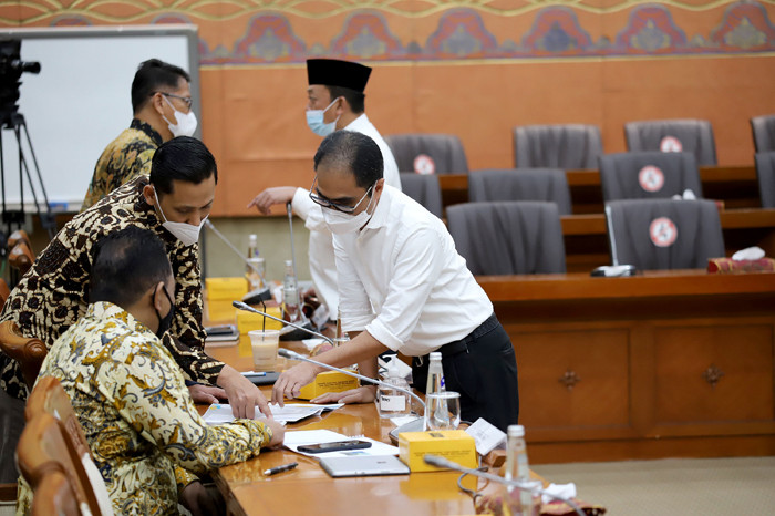 Rapat Dengar Pendapat dengan Komisi VI di Kompleks Parlemen, Senayan, Jakarta, Selasa (25/5/2021).