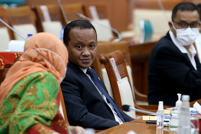 Menteri Investasi/Kepala BKPM Bahlil Lahadalia mengikuti Rapat Kerja Perdana dengan Komisi VI DPR di Kompleks Parlemen, Jakarta, Senin (31/5/2021).