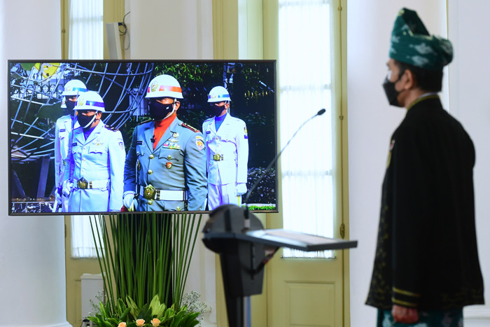 Presiden Joko Widodo saat Upacara Peringatan Hari Lahir Pancasila Tahun 2021 secara virtual dari Istana Kepresidenan Bogor, Jawa Barat, Selasa (1/6/2021).