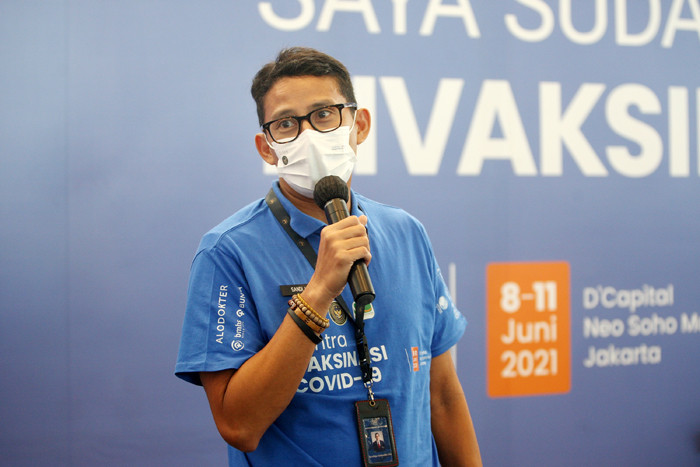 Peserta vaksin difokuskan untuk undangan Kemenparekraf serta atlit dan kontingen KONI DKI Jakarta yang akan bertanding di PON XX nanti.