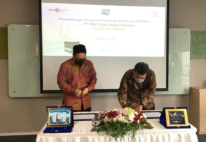 Penandatanganan kerja sama Kemitraan Pemasaran Siap Haji di Jakarta, Rabu (9/6/2021).