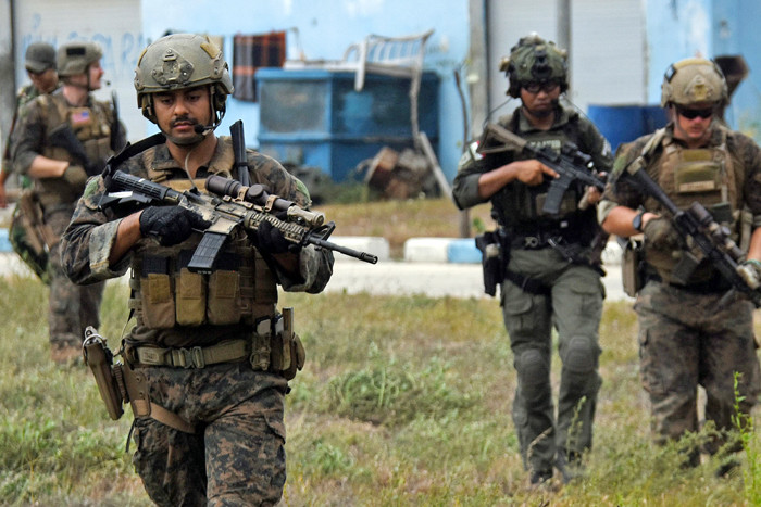 Latihan Bersama Marinir Indonesia dan Marinir Amerika dengan sandi Reconex 21-II yang dimulai sejak tanggal 3 Juni 2021.