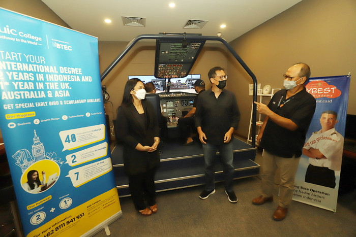 Program integrasi tersebut kedua institusi ini akan menciptakan lulusan-lulusan Pilot maupun professional di bidang aviasi.