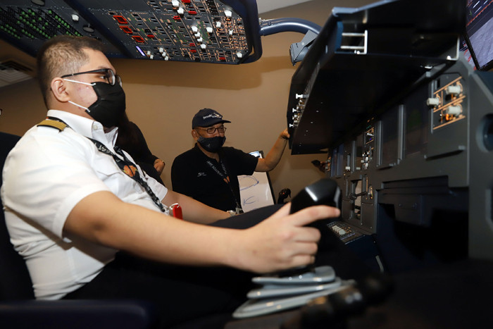 Program integrasi tersebut kedua institusi ini akan menciptakan lulusan-lulusan Pilot maupun professional di bidang aviasi.