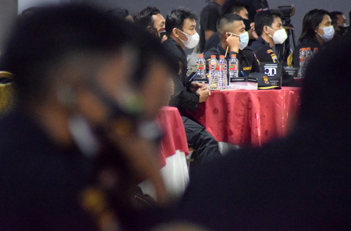 Ratusan anggota Senkom Mitra Polri dari 35 Kabupaten/Kota se-Jawa Tengah mengikuti pelatihan Tracer Covid-19 di Semarang, Jawa Tengah, Sabtu (19/6/2021).