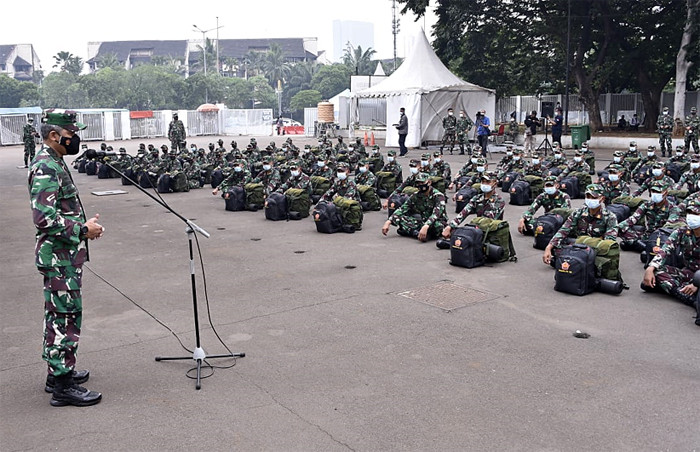 176 Tenaga Kesehatan TNI yang telah tiba tersebut akan ditempatkan di wilayah DKI Jakarta.
