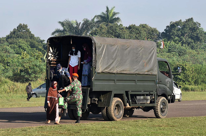 TNI Angkatan Udara terus mendukung percepatan vaksinasi nasional.