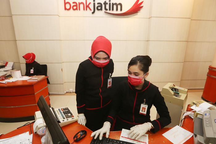 Semester I, Laba Bank Jatim Tembus Rp1 Triliun