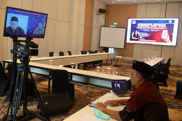 Sosialisasi Gerakan Nasional Non Tunai yang digelar secara virtual di Surabaya, Jawa Timur, Kamis (5/8/2021).