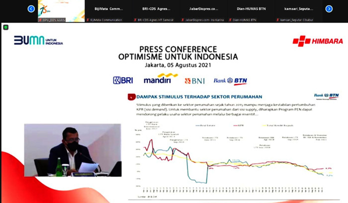 Direktur Utama PT Bank Tabungan Negara Tbk Haru Koesmahargyo menyampaikan paparan kepada sejumlah media di Jakarta, Kamis (5/8/2021).