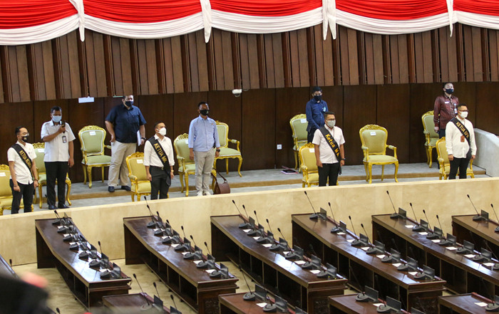 Gladi bersih Sidang Tahunan MPR dan Sidang Bersama DPR-DPD serta Pidato Kenegaraan di Ruang Sidang Paripurna di Kompleks Parlemen, Jakarta, Minggu (15/8/2021).