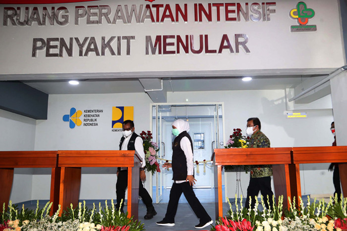 Peresmian Ruang Infeksi Khusus (RIK) 7 RSUD dr Soetomo Surabaya, Jawa Timur, Jumat (20/8/2021).