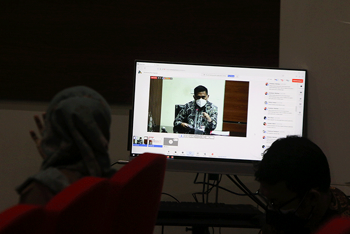 Keterangan pers tentang Capaian Kinerja bidang Penindakan selama semester I/2021 di gedung KPK, Jakarta, Selasa (24/8/2021).