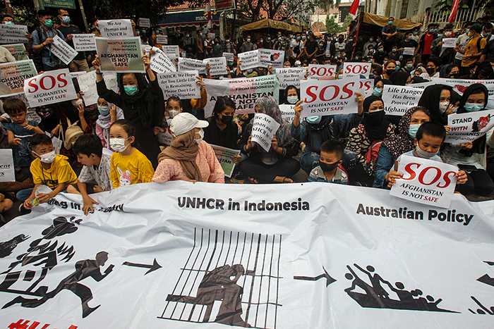 Pencari Suaka Afghanistan Unjuk Rasa Di Kantor UNHCR Jakarta