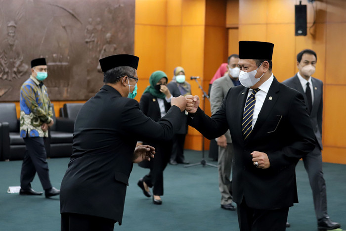 Pelantikan Pengganti Antara Waktu (PAW) masa jabatan 2019-2024 di Kompleks Parlemen, Senayan, Jakarta, Rabu (1/9/2021).