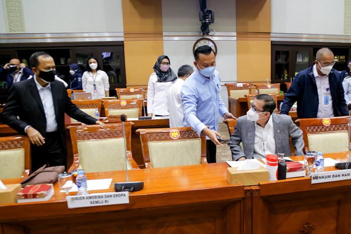 Menkumham Yasonna Laoly saat rapat kerja dengan Komisi III DPR RI di Kompleks Parlemen, Senayan, Jakarta, Senin (6/9/2021).