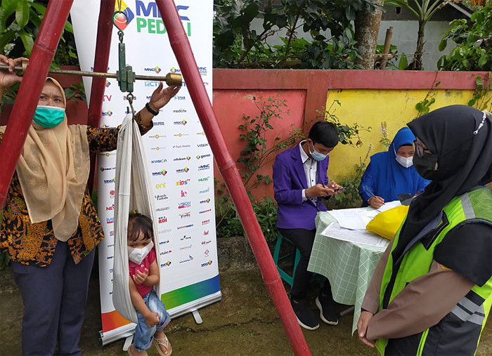 MNC Peduli kembali mengadakan penyuluhan gizi kepada balita dan ibu hamil di Posyandu Durian tepatnya Kampung Ciketuh Girang, Desa Wated Jaya, Kabupaten Bogor.
