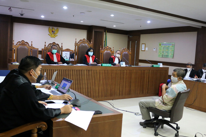 Terdakwa Mantan Direktur Utama PT Pelindo II (Persero) Richard Joost Lino menjalani sidang lanjutan di Pengadilan Tipikor,  Jakarta, Rabu (8/9/2021).