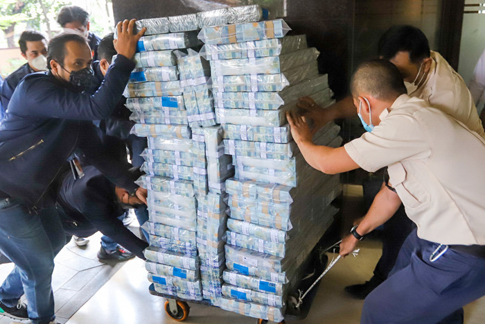 Bareskrim Polri bersama PPATK mengungkap kasus dugaan TPPU dari peredaran obat ilegal yang dilakukan oleh tersangka DP di Jakarta, Kamis (16/9/2021).