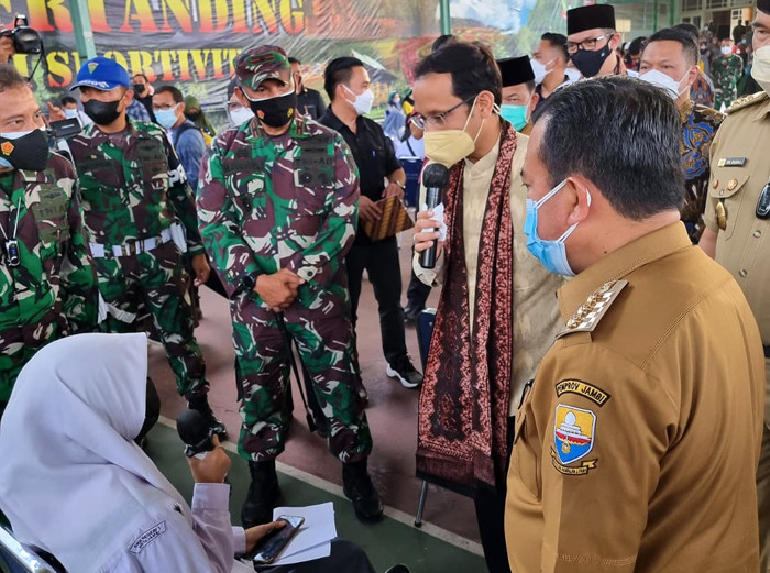 Sentra Vaksinasi Generasi Maju di Kota Jambi, Selasa (21/9/2021).
