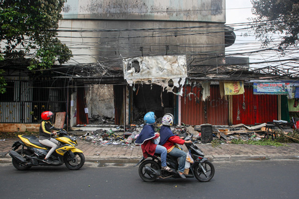 Suasana pasca kebakaran Cahaya Swalayan di Cilandak KKO, Jakarta Selatan, Rabu (22/9/2021).
