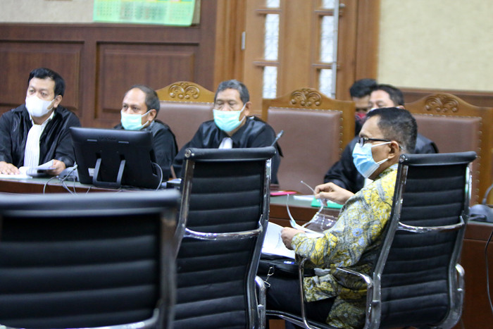 Terdakwa Direktur Pemeriksaan dan Penagihan pada Direktorat Jenderal Pajak Angin Prayitno Aji menjalani sidang perdana di Pengadilan Tipikor, Rabu (22/9/2021).