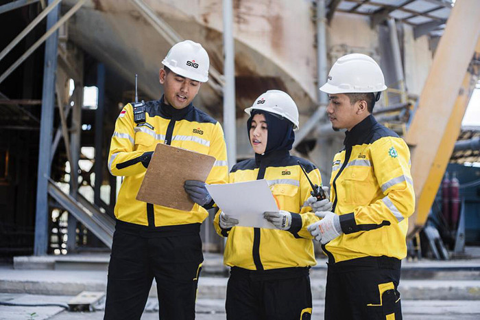 PT Semen Indonesia (Persero) Tbk (SMGR) kembali terpilih menjadi salah satu perusahaan di Indonesia yang mendapatkan penghargaan sebagai Outstanding Company.