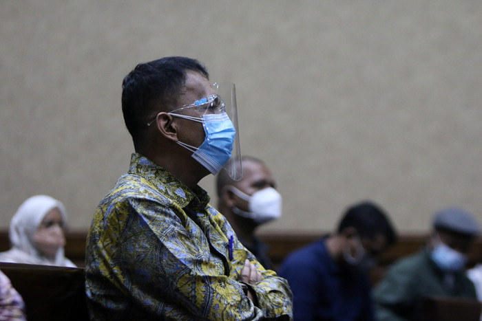 Terdakwa Angin Prayitno Aji menjalani sidang lanjutan di Pengadilan Tipikor, Jakarta, Senin (27/9/2021).