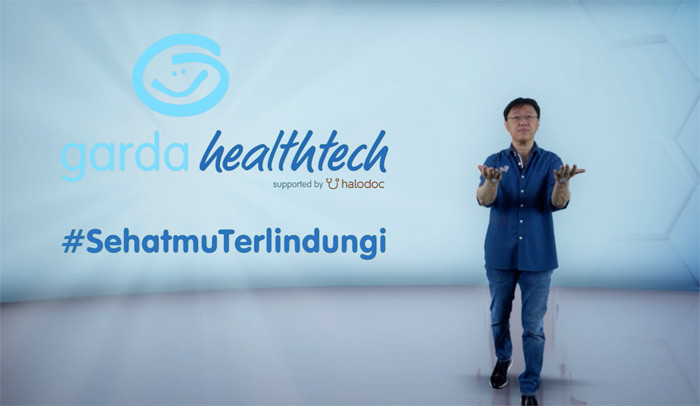 CEO Asuransi Astra Rudy Chen memperkenalkan produk terbaru Asuransi Astra di segmen asuransi kesehatan perorangan berbasis digital, Rabu (29/9/2021).