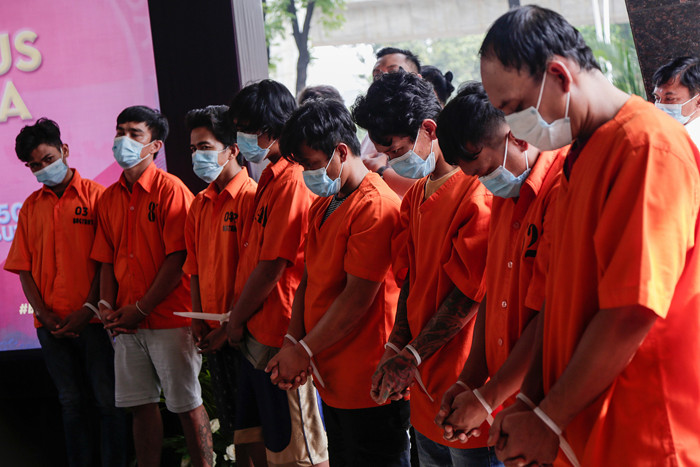 Pengungkapan peredaran Narkotika jaringan Sumatera Barat-Jakarta-Bogor di Badan Reserse Kriminal Polri, Jakarta Selatan, Senin (4/10/2021).