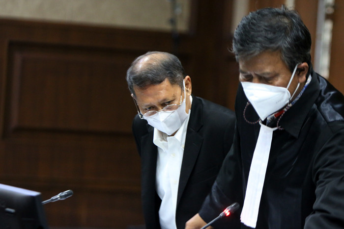 Terdakwa Mantan Direktur Utama PT Pelindo II (Persero) Richard Joost Lino menjalani sidang lanjutan di Pengadilan Tipikor, Jakarta, Rabu (13/10/2021).