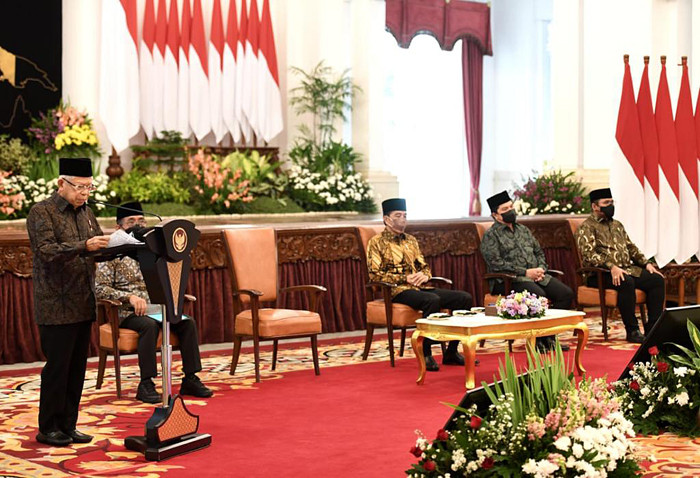 Menurut Erick, sejarah telah mencatat banyak santri yang kini sukses menjadi profesional maupun pejabat di pemerintahan.