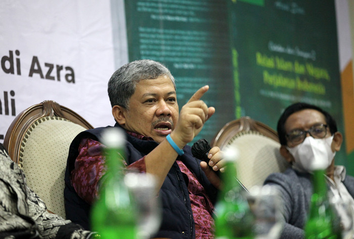 Bedah buku dengan judul Catatan dari Senayan 2: Relasi Islam dan Negara, Perjalanan Indonesia karya Arsul Sani.