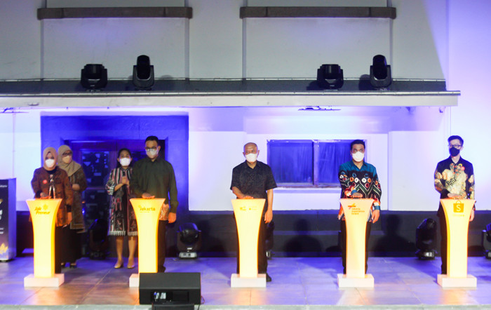 Gubernur Anies Baswedan saat memberikan sambutan dalam acara malam Apresiasi Jakpreneur Fest 2021, di Museum Bank Mandiri, Jakarta, Minggu (24/10/2021).