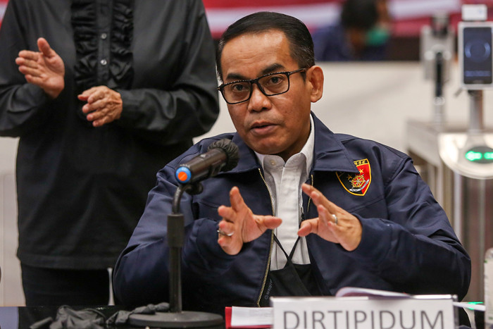 Bareskrim Polri bongkar aplikasi judi online sekaligus penyedia tayangan live streaming prostitusi di Jakarta, Selasa (26/10/2021).