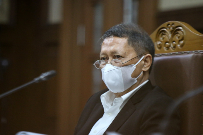 Terdakwa Mantan Direktur Utama PT Pelindo II Richard Joost Lino menjalani sidang lanjutan di Pengadilan Tipikor, Jakarta,  Rabu (27/10/2021).