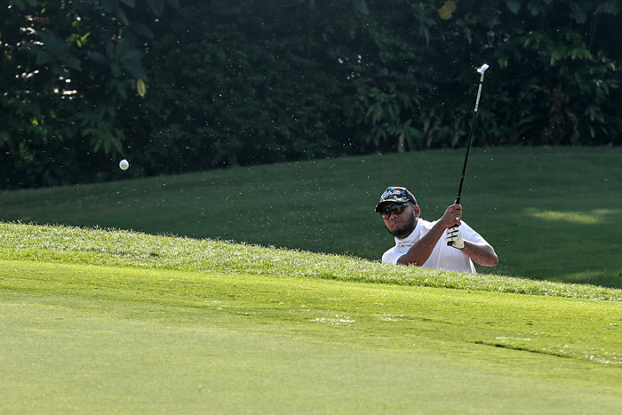 Peserta saat bertanding golf dalam acara IDX Channel Golf Tournament 2021 di Pondok Indah Golf Course, Jakarta Selatan, Sabtu (30/10/2021).