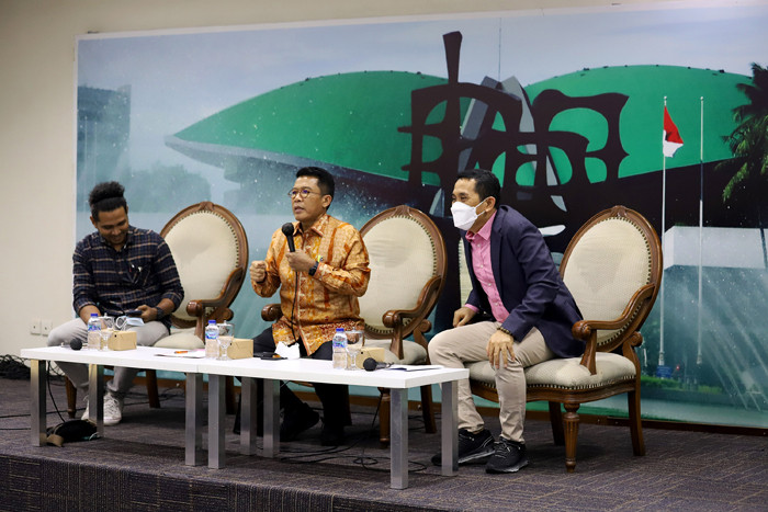 Diskusi Forum Legislasi di Media Center, Kompleks Parlemen MPR/DPR-DPD. Senayan, Jakarta, Selasa (2/11/2021).