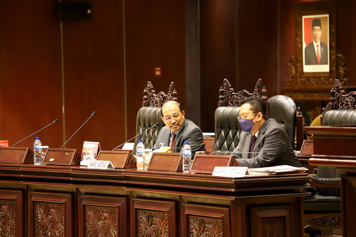 Rapat Paripurna DPD Masa Sidang II Tahun Sidang 2021-2022 di Kompleks Parlemen, Senayan, Jakarta, Selasa (2/11/2021).