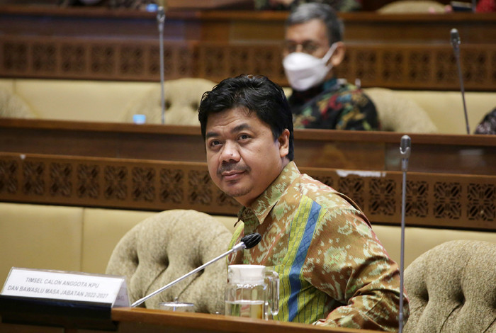 Rapat dengar pendapat umum dengan Komisi II DPR RI di Kompleks Parlemen, Senayan, Jakarta, Selasa, (2/11/2021).