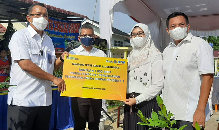Kunjungan ke lokasi perumahan subsidi yang memperoleh fasilitas KPR FLPP BTN di Pekanbaru, Selasa (2/11/2021).