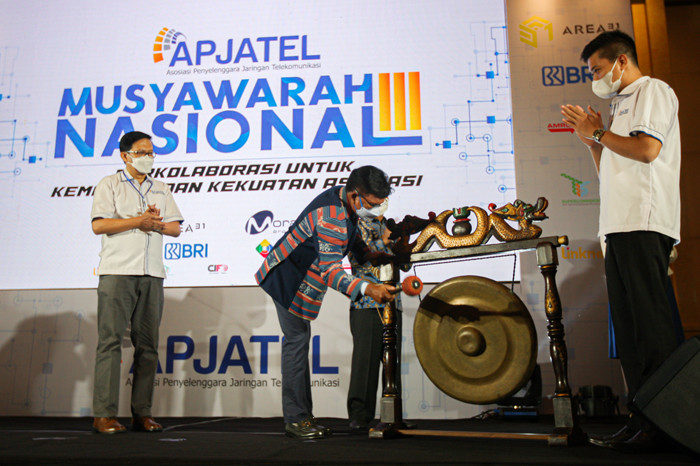 Musyawarah Nasional Asosiasi Penyelenggara Jaringan Telekomunikasi (APJATEL) di Jakarta, Rabu (3/11/2021).