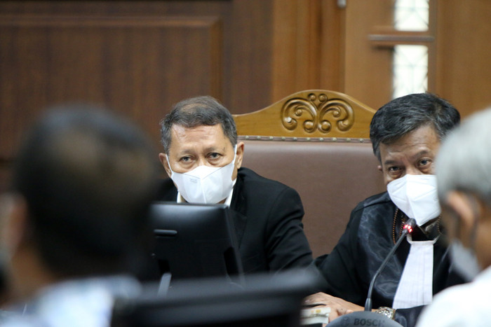 Terdakwa Mantan Direktur Utama PT Pelindo II Richard Joost Lino menjalani sidang lanjutan di Pengadilan Tipikor, Jakarta, Rabu  (3/11/2021).