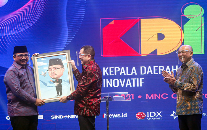 Penghargaan Kepala Daerah Inovatif (KDI) 2021 di INews Tower, Jakarta, Jumat (5/11/2021) malam.
