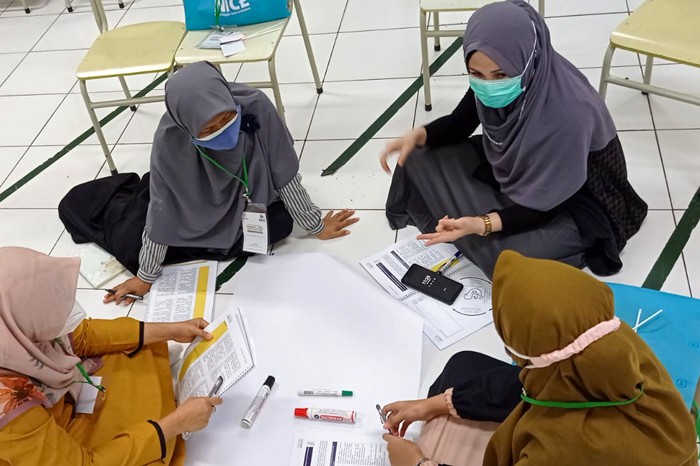 Keterampilan orang tua dalam praktek pengasuhan yang positif di Jakarta, Minggu (14/11/2021).