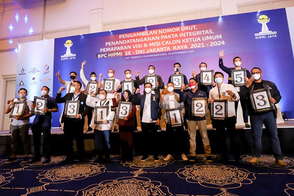 Pengambilan no urut oleh 18 bakal calon ketua umum Badan Pengurus Cabang (BPC) HIPMI se DKI Jakarta Raya 2021-2024 di Jakarta, Selasa (16/11/2021).