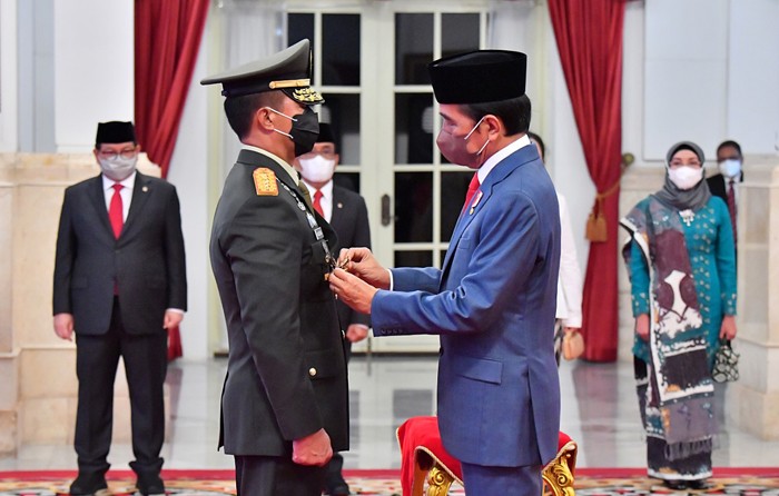 Presiden Jokowi Lantik Andika Perkasa Sebagai Panglima TNI