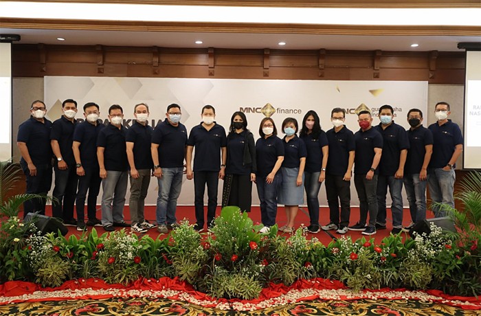 HUT ke-32 MNC Finance sekaligus Rakernas MNC Finance 2022 di Hotel Lido Lake Resort, Kecamatan Cigombong, Kabupaten Bogor, Jawa Barat, Sabtu (20/11/2021).